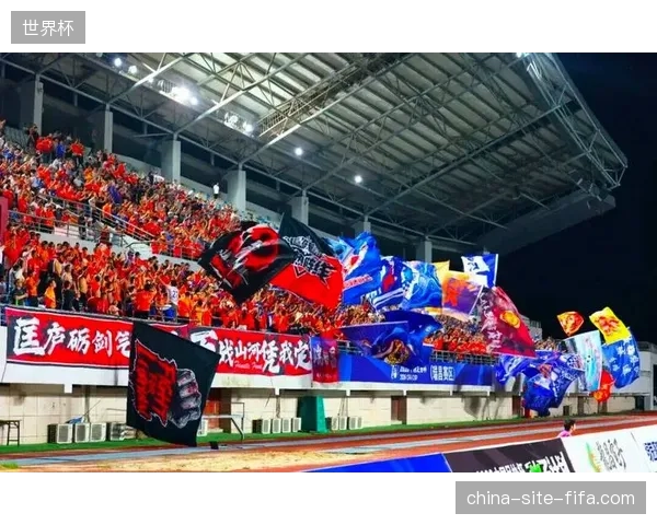 赛事观众行为数据精准度提升至95%，指挥平台有效缩短了赛场紧急疏散的干预时间